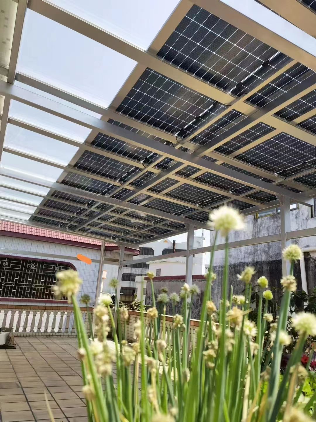 衡阳别墅家用屋顶太阳能发电系统安装